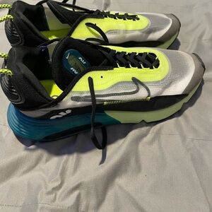 Nike Air Max in Neon Yellow and Black